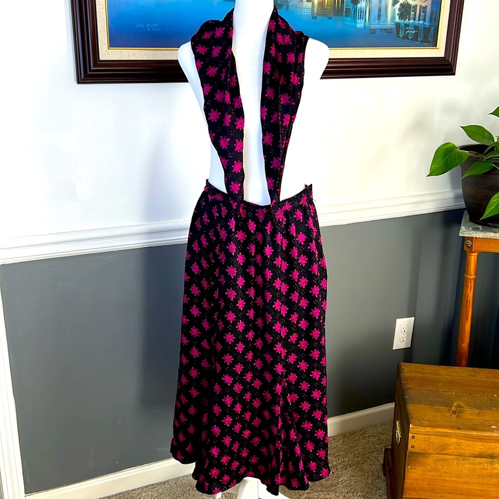 Umi Collections By Anne Crimmins 100% Silk skirt